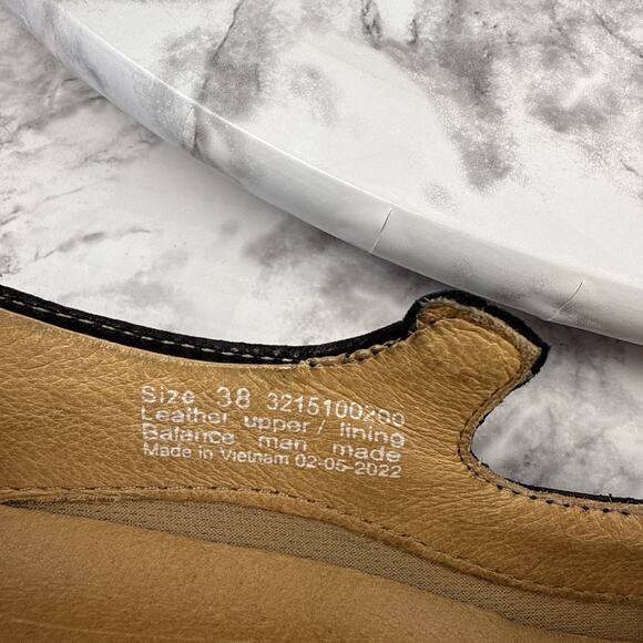 Dansko Callista Burnished Nubuck Leather Mary Jane Shoes Size 38 US 8 Minimal - Picture 7 of 7